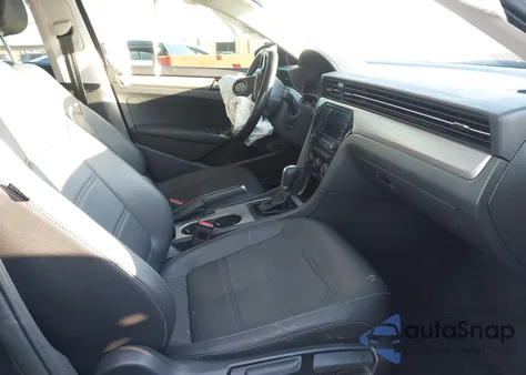 2020 Volkswagen Passat 2.0T Se из США, поврежденный, VIN 1VWSA7A35LC006884